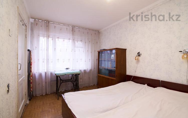 3-комнатная квартира, 59.6 м², 2/5 этаж, Иманова 4