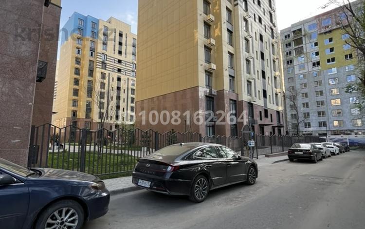 3-бөлмелі пәтер · 96 м² · 8/12 қабат, Торекулова 95, бағасы: 97 млн ₸ в Алматы, Алмалинский р-н — фото 10