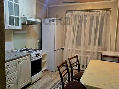 3-бөлмелі пәтер · 60 м² · 1/3 қабат, Райымбека, бағасы: 300 000 ₸ в Алматы, Алмалинский р-н