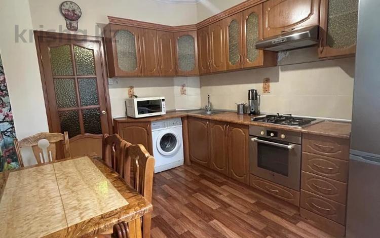 1-комнатная квартира · 40 м² · 2/9 этаж, мкр Аксай-4, Аксай за 230 000 ₸ в Алматы, Ауэзовский р-н — фото 11