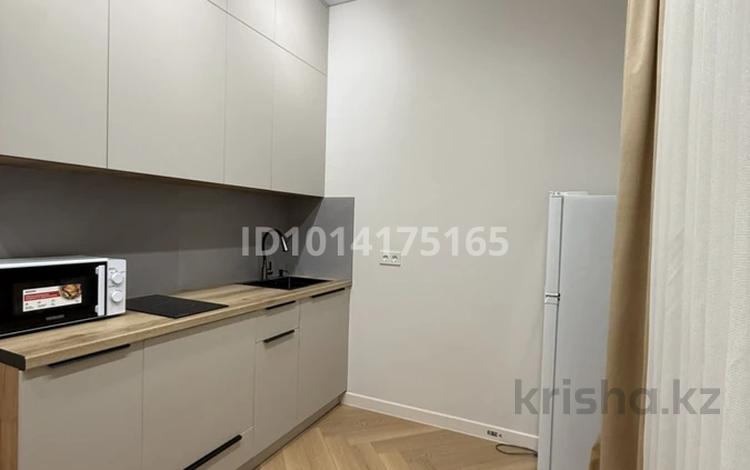 1-комнатная квартира · 40 м² · 5/9 этаж, Илияс Омаров 27/1 — Мухамедханова-Омарова за 270 000 ₸ в Астане, Нура р-н — фото 16
