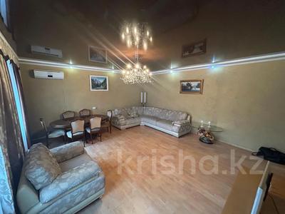 Отдельный дом · 6 комнат · 268 м² · 6.8 сот., Гагарина 29 за 45 млн 〒 в Экибастузе