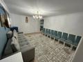 2-комнатная квартира · 80 м² · 5/25 этаж, микрорайон Байкена Ашимова 22 за 35 млн ₸ в Караганде, Казыбек би р-н — фото 10