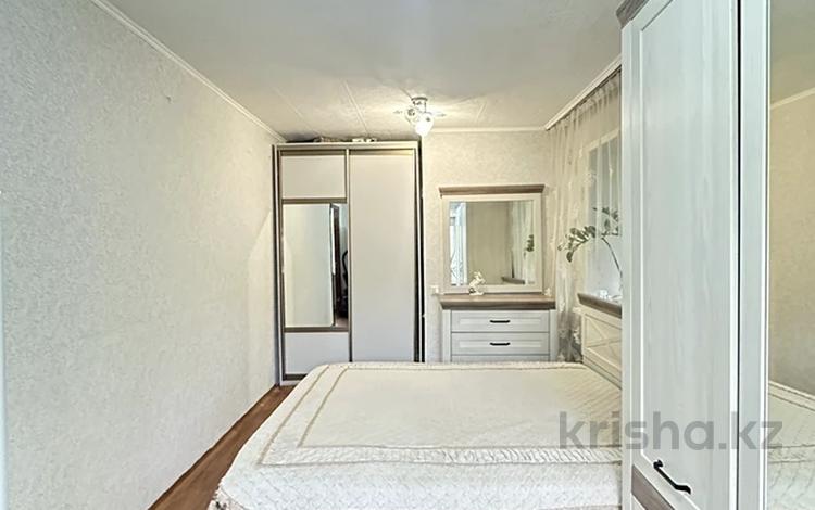2-комнатная квартира · 40.8 м² · 1/3 этаж, Шакарима — ЖД вокзал за 13.5 млн ₸ в Семее — фото 2