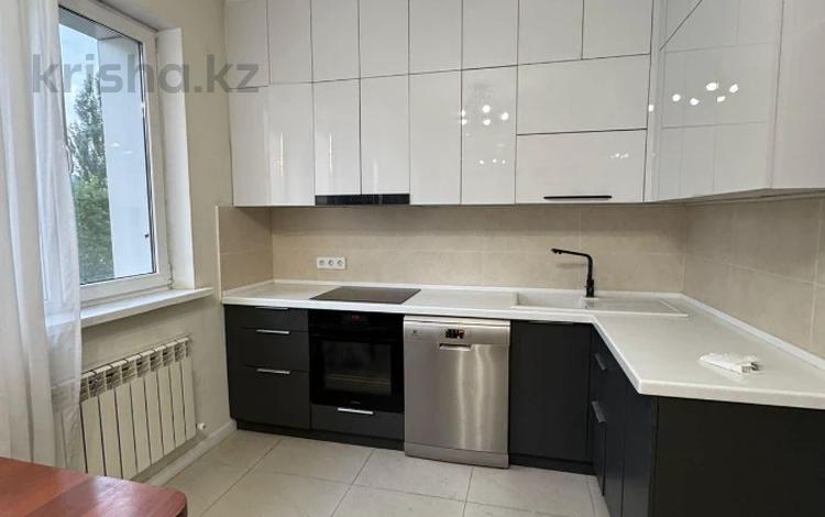 3-бөлмелі пәтер · 100 м² · 3/12 қабат, Бегалина 7, бағасы: 93 млн ₸ в Алматы, Медеуский р-н — фото 13