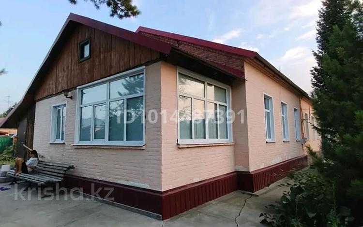 Часть дома · 3 комнаты · 79 м² · 7 сот., Маяковского 23/1 — Рядом находится Акимат, центральный рынок. за 11 млн ₸ в Первомайское — фото 2