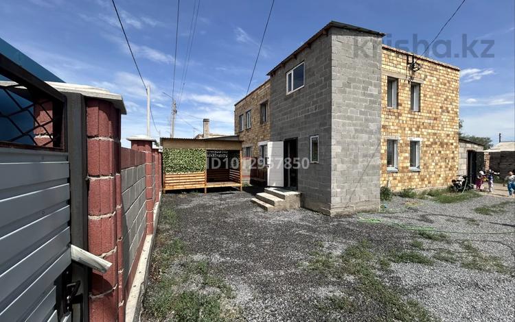 Часть дома · 4 комнаты · 160 м² · 10 сот., Тауелсиздик 39/1 за 15 млн ₸ в Жанаарка — фото 2