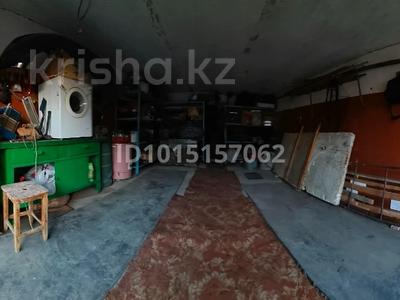 Гараж · 24 м² · Жаңа қала ш/а. — Ерубаева-Лободы, бағасы: 5 млн ₸ в Караганде, Казыбек би р-н