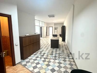 4-комнатная квартира · 105 м² · 18/20 этаж, Аль-Фараби за 90 млн ₸ в Алматы, Бостандыкский р-н
