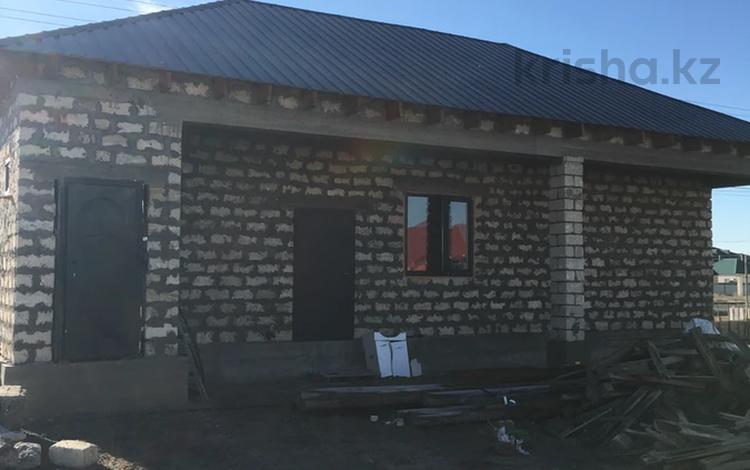 Часть дома · 3 комнаты · 90 м² · 8 сот., мкр Аксай-2, 22 27 за 11.5 млн ₸ в Атырау — фото 2