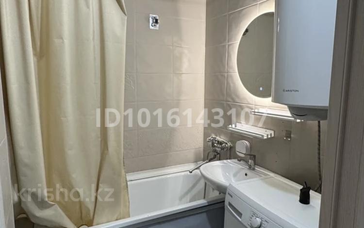 2-бөлмелі пәтер · 67 м² · 4/5 қабат, 4 микрорайон 24, бағасы: 27 млн ₸ в Конаеве — фото 2