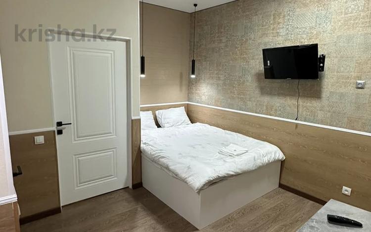 1-комнатная квартира · 21 м² · 2/2 этаж, проспект Тауке хана 37 — Мини отель VillaSofia за 11 000 ₸ в Шымкенте, Аль-Фарабийский р-н — фото 2