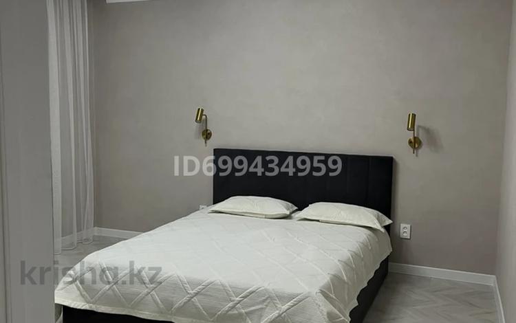 2-комнатная квартира · 60 м² · 2/5 этаж, Асау барака за 25.5 млн 〒 в Актобе, мкр. Курмыш — фото 2