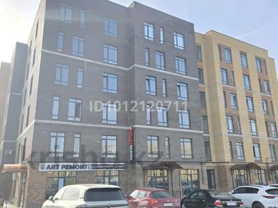 1-комнатная квартира · 52 м² · 3/6 этаж, Молдагуловой 74 — Молдагуловой за 16.5 млн ₸ в Актобе