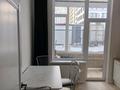 3-комнатная квартира · 65 м² · 1/12 этаж, Е 915 15 за 300 000 ₸ в Астане, Есильский р-н — фото 2