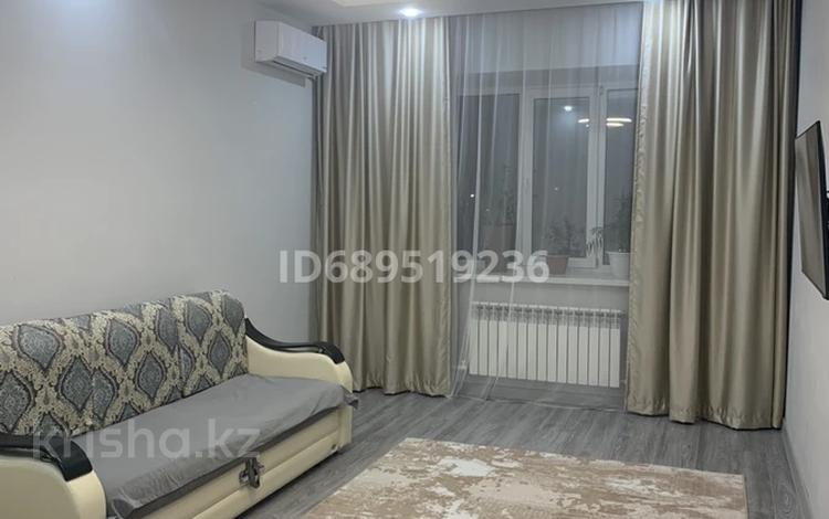 2-комнатная квартира · 60 м² · 2/5 этаж, Батыс 2 356 — Мангилик ел за 25 млн ₸ в Актобе — фото 2