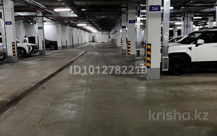 Паркинг · 20 м² · Мәңгілік Ел 53 — Улы Дала, бағасы: 2.5 млн ₸ в Астане, Есильский р-н — фото 2