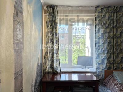Продажа квартир в Алматинской обл.: 3-комнатная квартира · 70 м² · 1/2 этаж, 1 микрорайон дом 9 кв 1 — Валиханова Токатаева за 27 млн 〒 3-комнатная квартира · 70 м² · 1/2 этаж, 1 микрорайон дом 9 кв 1 — Валиханова Токатаева за 27 млн 〒 в Есик