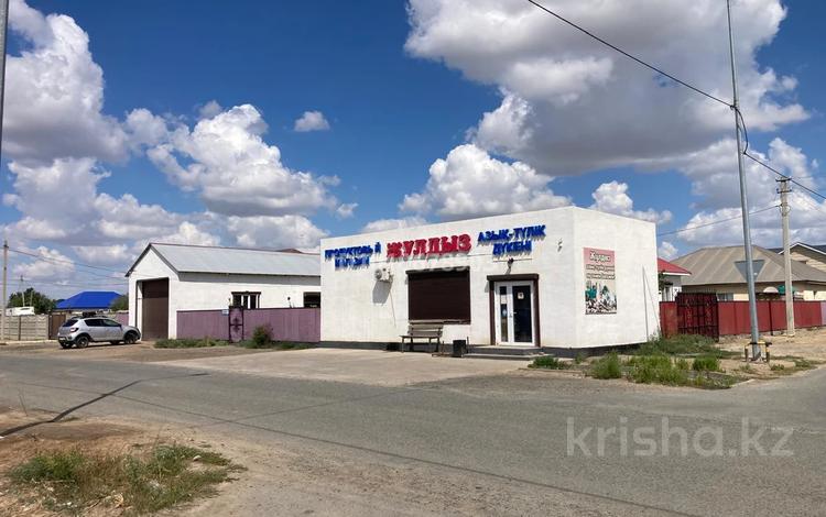 Жеке үй · 4 бөлме · 300 м² · 10 жүзд., Жұмыскер ш/а., 44 улица 8, бағасы: 40 млн ₸ в Атырау, мкр Жумыскер — фото 2