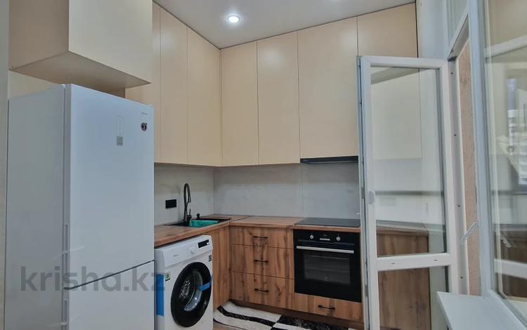 1-комнатная квартира · 38 м² · 3/9 этаж, Туран 57/7 за 255 000 ₸ в Астане, Нура р-н — фото 2