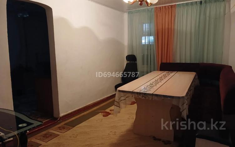 Часть дома · 3 комнаты · 47 м² · 0.2265 сот., Клары Цеткин 42/4 — ул. Крылова за 8.5 млн ₸ в Таразе — фото 3