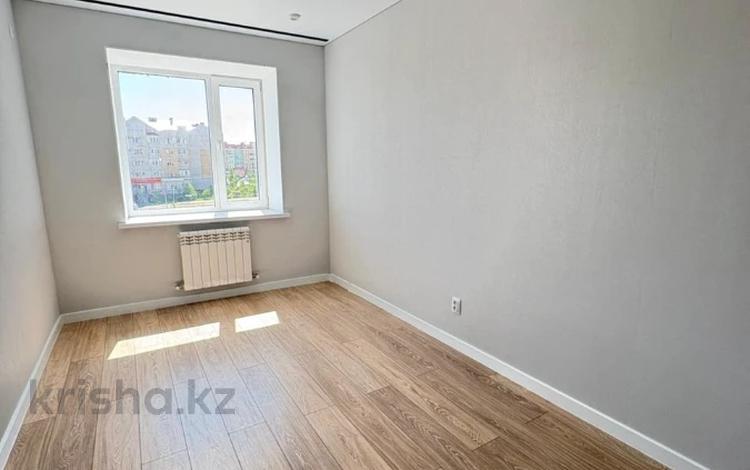2-комнатная квартира · 56.8 м² · 4/10 этаж, Тауелсиздик за 26.5 млн ₸ в Актобе — фото 25