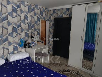 Отдельный дом · 4 комнаты · 100 м² · 7 сот., Леваневского 103 — Поселок Красина. На против магазина Айзада за 14 млн 〒 в Усть-Каменогорске