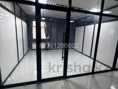 Свободное назначение, офисы, магазины и бутики, общепит, медцентры и аптеки, образование, развлечения, конференц-залы, кабинеты и рабочие места, студии · 20 м² за 140 000 〒 в 