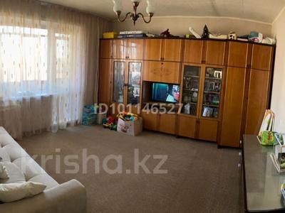 3-бөлмелі пәтер · 63 м² · 8/9 қабат, мкр Юго-Восток, мкр Степной 3 3/5, бағасы: 23 млн ₸ в Караганде, Казыбек би р-н