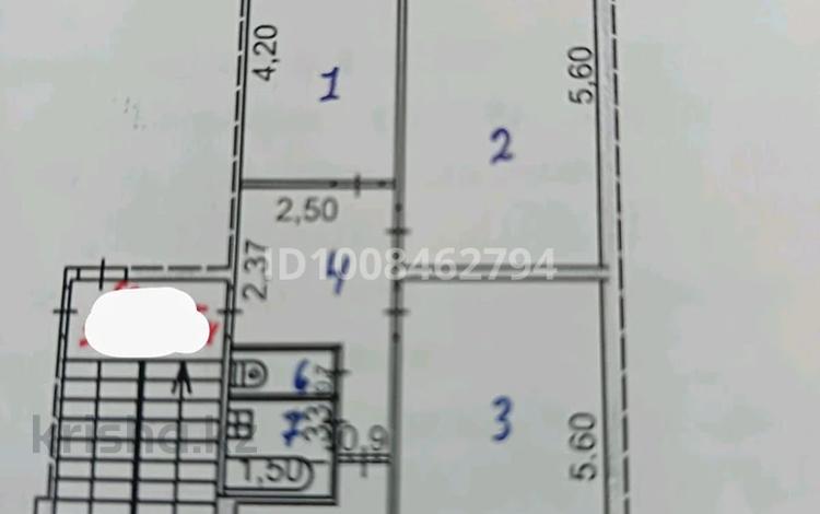 3-бөлмелі пәтер · 60 м² · 3/5 қабат, Есенберлина 43 — Возле 7 школы, бағасы: 21 млн ₸ в Жезказгане — фото 7