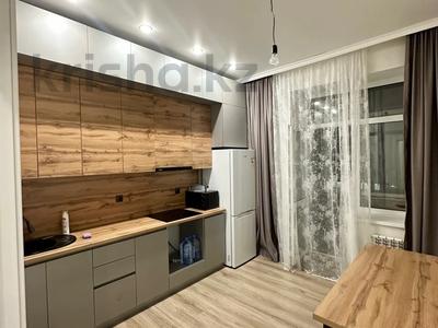 Аренда квартир в Астане: 1-комнатная квартира · 40 м² · 7 этаж · помесячно, Толе би 25 — Улы дала-Турана Супер свежий ремонт Идеальная квартира за 180 000 〒 1-комнатная квартира · 40 м² · 7 этаж · помесячно, Толе би 25 — Улы дала-Турана Супер свежий ремонт Идеальная квартира за 180 000 〒 в Астане, Нура р-н