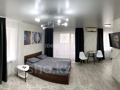 Тәулігіне пәтерлер в Костанайской обл.: 1-бөлмелі пәтер · 35 м² · 3/4 қабат, Гоголя 78 — Французкий центр. парк. ЦУМ. март. детский мир, бағасы: 13 000 〒 1-бөлмелі пәтер · 35 м² · 3/4 қабат, Гоголя 78 — Французкий центр. парк. ЦУМ. март. детский мир, бағасы: 13 000 〒 в Костанае
