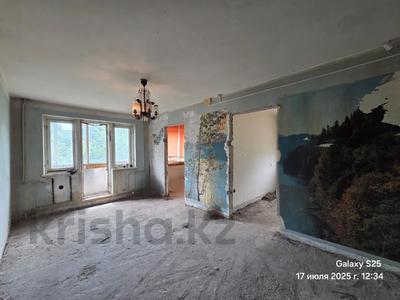 4-комнатная квартира · 61.5 м² · 4/5 этаж, ул. 6-й мик-н 33 за 8 млн 〒 в Темиртау