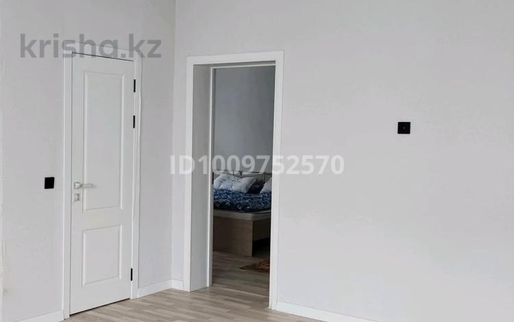 Отдельный дом · 4 комнаты · 120 м² · 5 сот., Переулок Волгоградский 8 за 75 млн 〒 в Астане, р-н Байконур — фото 2