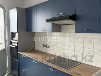 2-комнатная квартира · 65 м² · 4/12 этаж, мкр Акбулак, Дарабоз 21 21 за 15 000 ₸ в Алматы, Алатауский р-н
