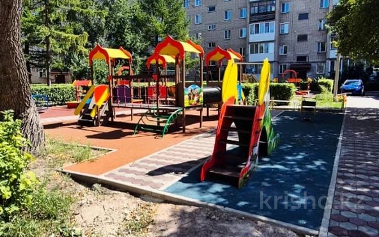 4-бөлмелі пәтер · 78.2 м² · 4/5 қабат, Конституции Казахстана 53, бағасы: 26 млн ₸ в Петропавловске — фото 11