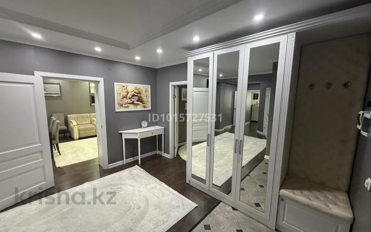 3-комнатная квартира · 128 м² · 8/12 этаж, Рыскулбекова 28/3 за 98 млн ₸ в Алматы, Бостандыкский р-н — фото 2