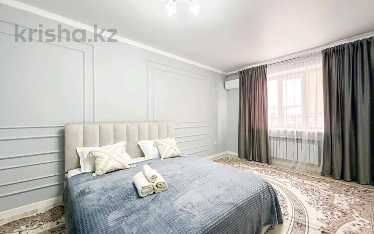 2-бөлмелі пәтер · 72 м² · 10/10 қабат, мкр Нурсая, Таумуш Жумагалиев 15, бағасы: 415 000 〒 в Атырау — фото 2