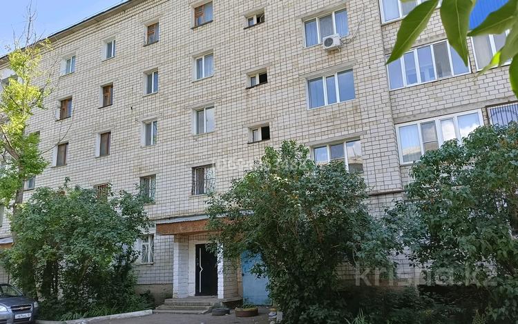 1-комнатная квартира · 36.2 м² · 2/5 этаж, Уразбаева 2/3 за 13 млн ₸ в Уральске — фото 10