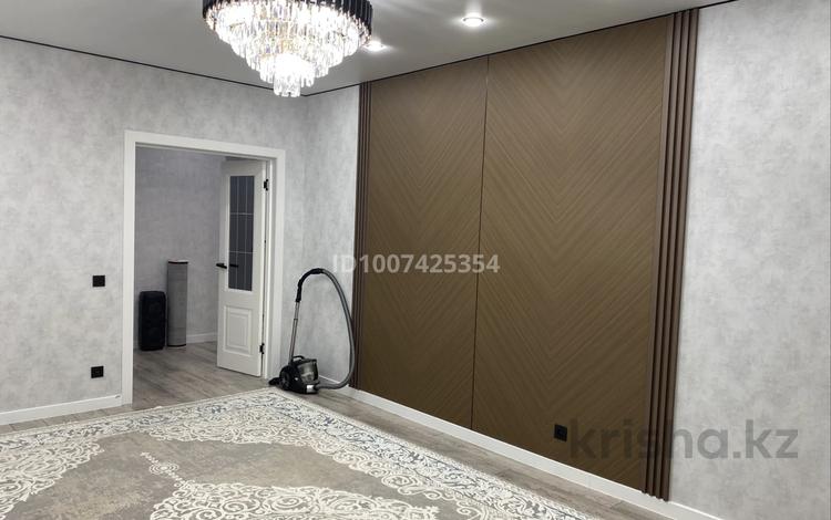 3-комнатная квартира · 83.7 м² · 9/9 этаж, мкр. Алтын орда, Батыс 2 11Т за 38 млн ₸ в Актобе — фото 2