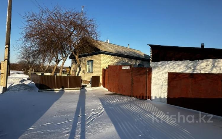 Отдельный дом · 4 комнаты · 70 м² · 6 сот., 13 Водная 42 за 11.1 млн 〒 в Семее — фото 2