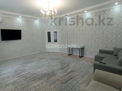 3-комнатная квартира · 106 м² · 6/7 этаж, 17-й мкр, 17 мкрн 116 за 37.5 млн ₸ в Актау
