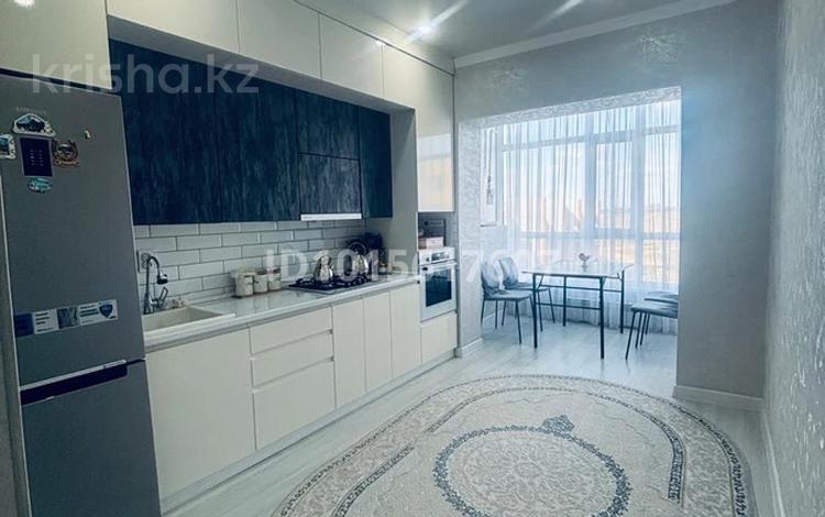 2-комнатная квартира · 64 м², мкр Старый Аэропорт, Бисен Жумагалиев 15 за 25 млн ₸ в Уральске — фото 2