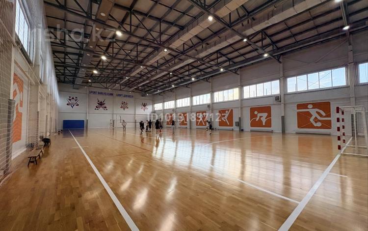 Свободное назначение, фитнес и спорт, студии · 1000 м² за 18 000 ₸ в Актобе, жилой массив Заречный-1 — фото 2