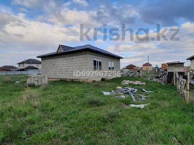 Отдельный дом • 4 комнаты • 100 м² • 10 сот., С. Жібек жолы 6 улица 8 мкрн — Жібек жолы 8 мкрн за 15 млн 〒 в Астане