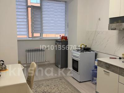 1-бөлмелі пәтер · 42 м² · 3/5 қабат, Алтын орда ш/а. 17г к3, бағасы: 18 млн ₸ в Актобе, мкр. Алтын орда