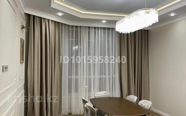 3-комнатная квартира · 80 м² · 9/18 этаж, Кошкарбаева 1/7 — Момышулы за 94.5 млн ₸ в Астане, Алматы р-н — фото 2