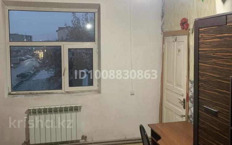 1 бөлме · 18 м² · 2/2 қабат, Алимкулова 5А — Возле Верхнего Рынка, бағасы: 45 000 ₸ в Шымкенте, Аль-Фарабийский р-н — фото 2