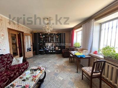 Жеке үй · 5 бөлме · 208 м² · 10 жүзд., Шахтерский ш/а., Майкудук, мкр Шахтёрский, Мусрепова, бағасы: 35 млн ₸ в Караганде, Алихана Бокейханова р-н