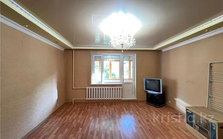 4-комнатная квартира · 77 м² · 3/9 этаж, мкр Юго-Восток, мкр Степной 2 4/1 за 29.5 млн ₸ в Караганде, Казыбек би р-н — фото 2